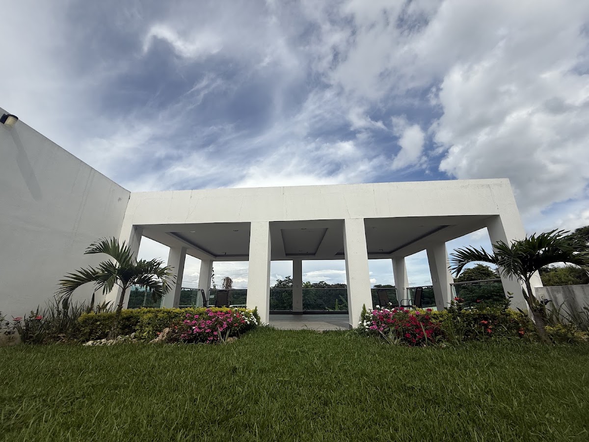 RESIDENCIA GERIATRICA LA EDAD DE ORO