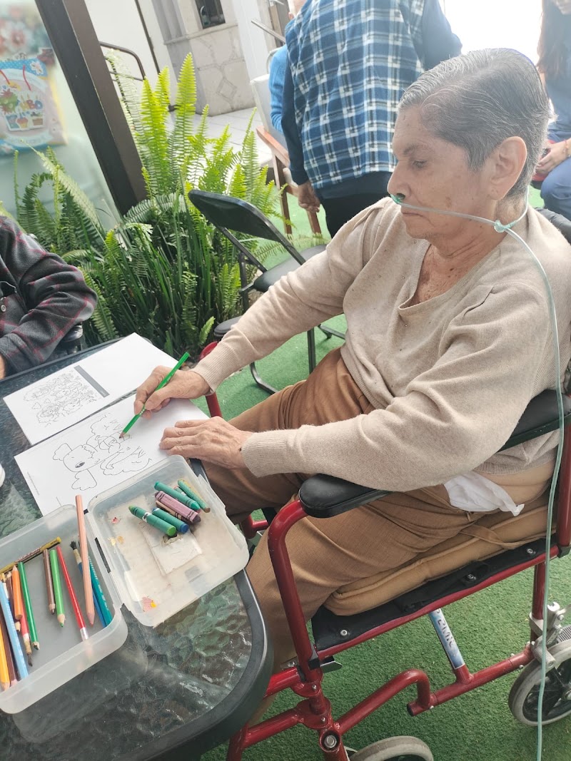 Residencia para adultos mayores "DHUS Select"