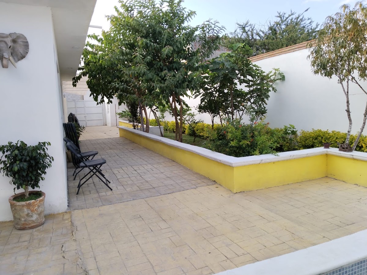 Residencia para adultos mayores “Los Olivos”