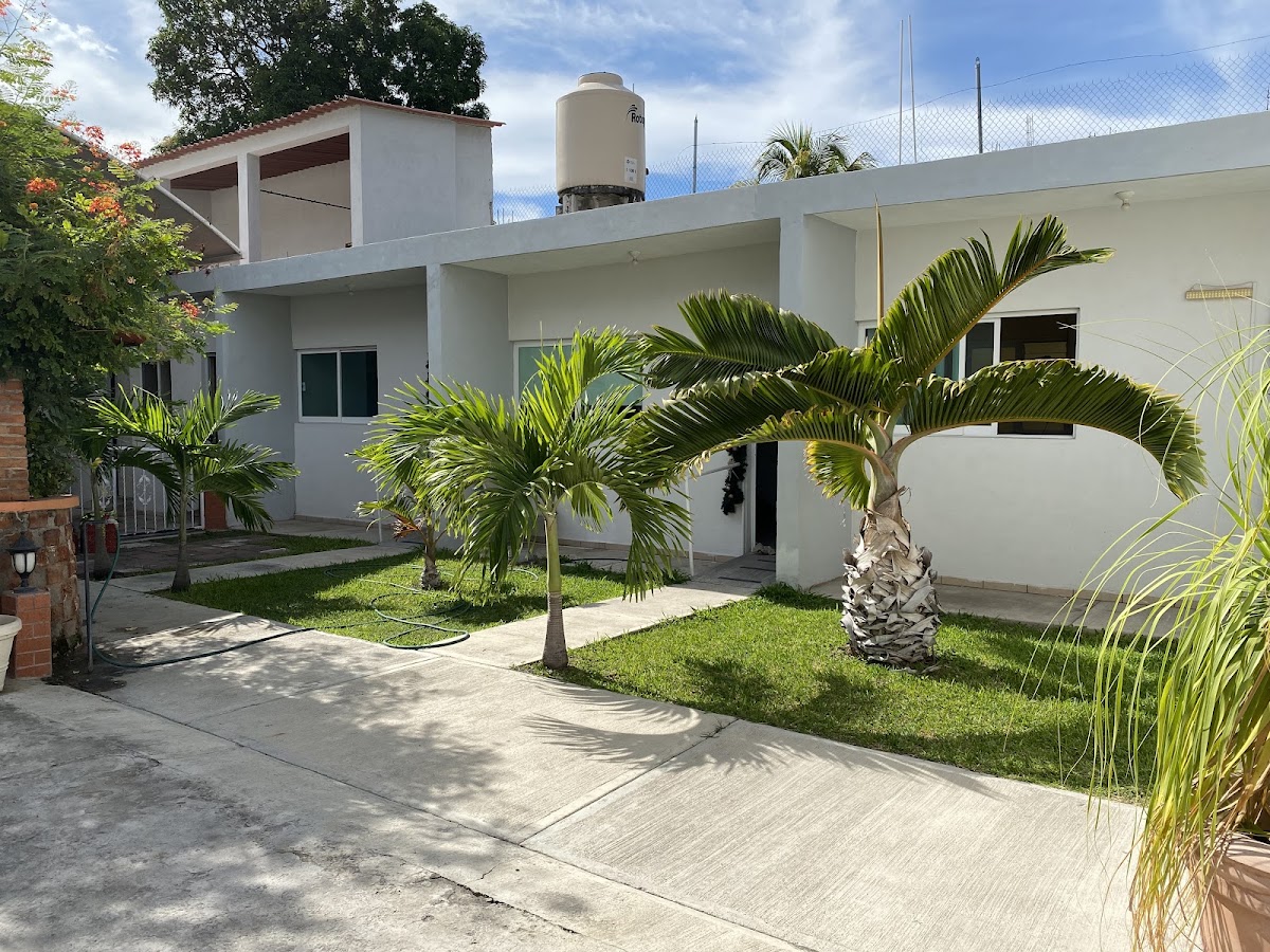 RESIDENCIA PARA ADULTOS MAYORES RUFELI