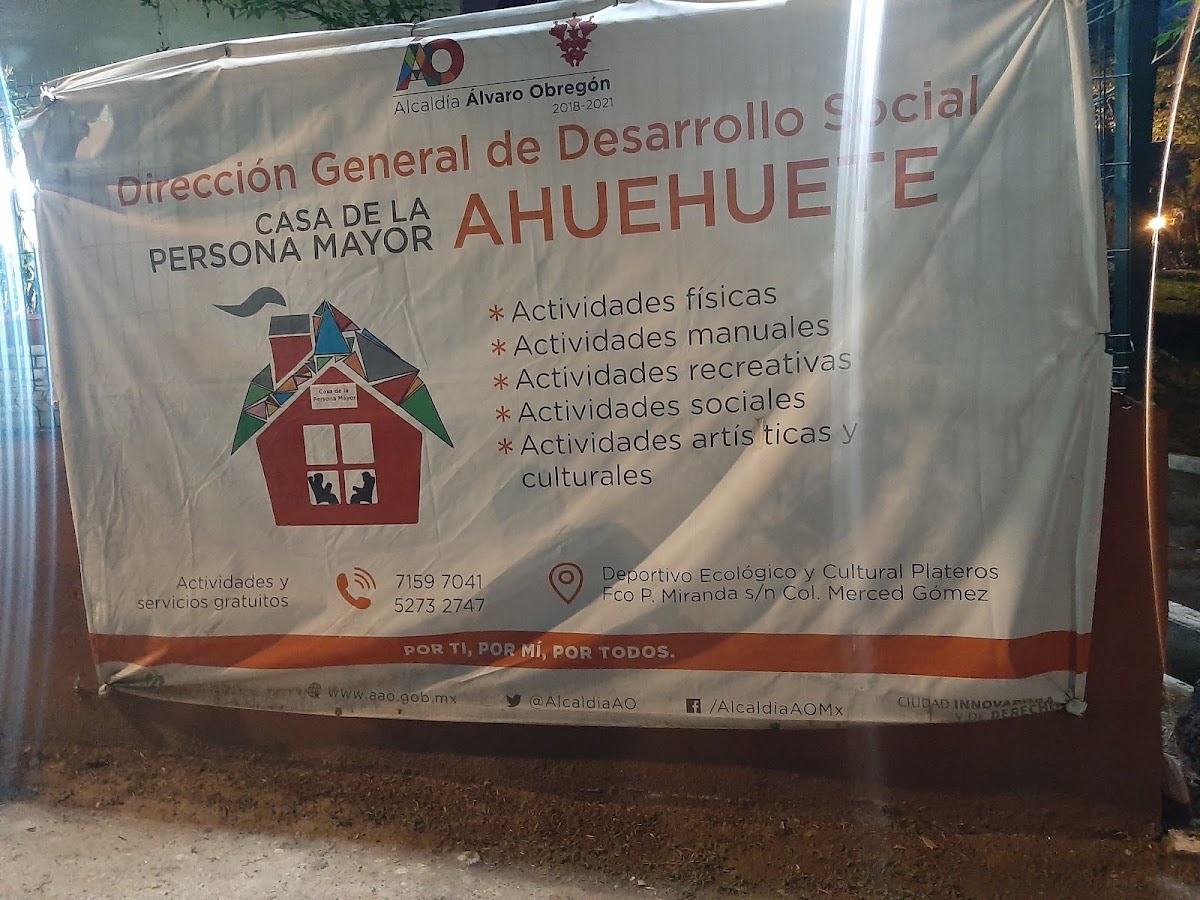 Casa Del Adulto Mayor El Ahuehuete