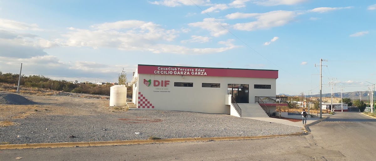 Casa Club Tercera Edad "Cecilio Garza Garza"