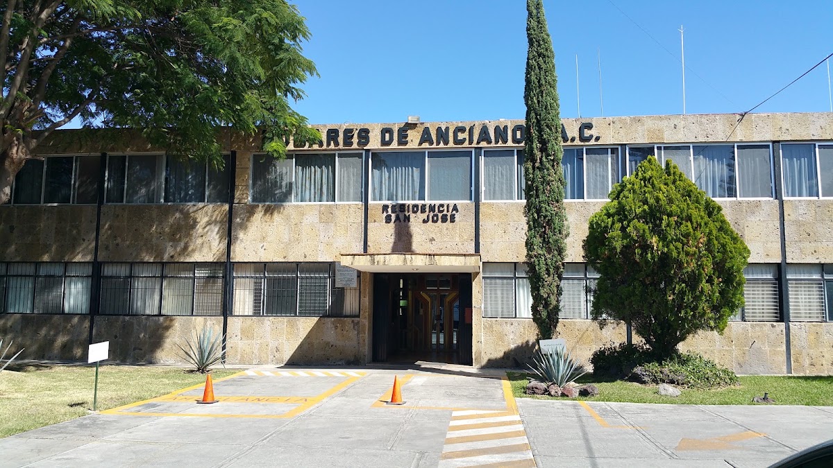 Hogares de Ancianos A.C.
