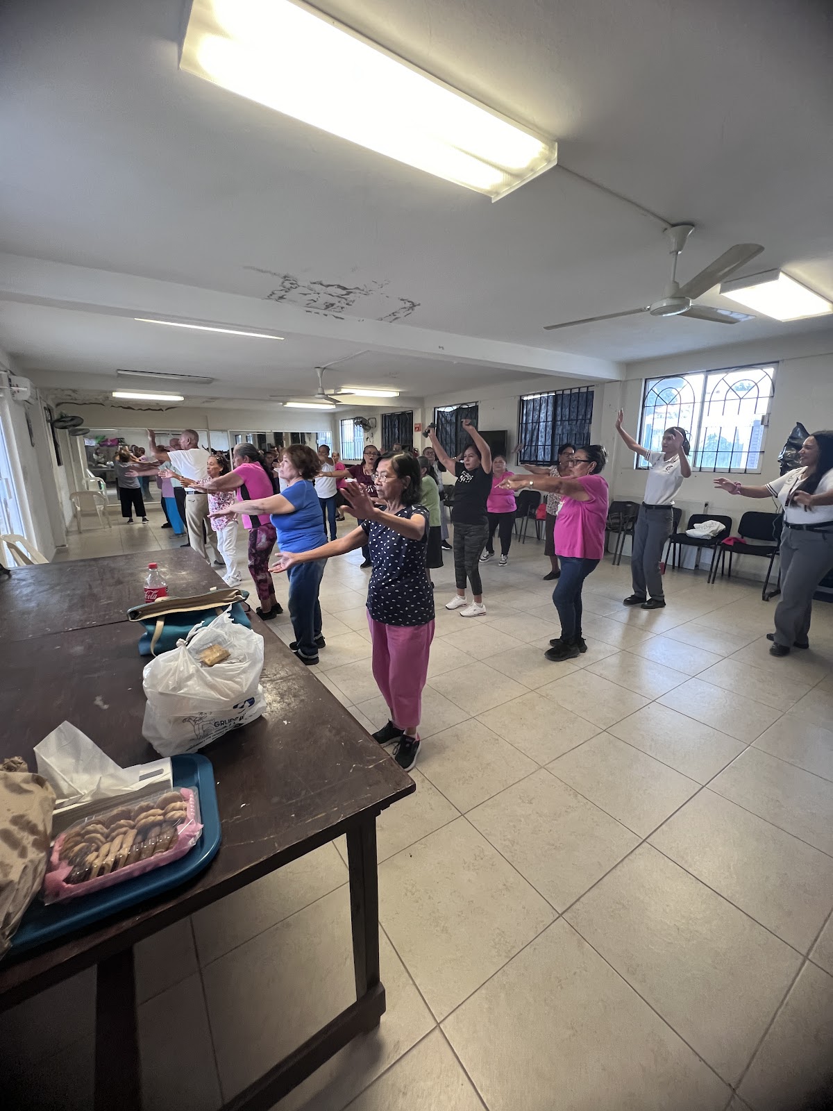 Casa Club Del Adulto Mayor