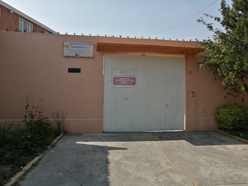 PAADE Fundacion de Atención y Asistencia para Ancianas Desvalidas IAP